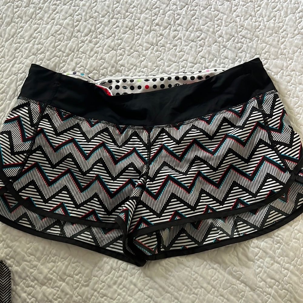 Lululemon ladies size 10 speed shorts - Fun color
